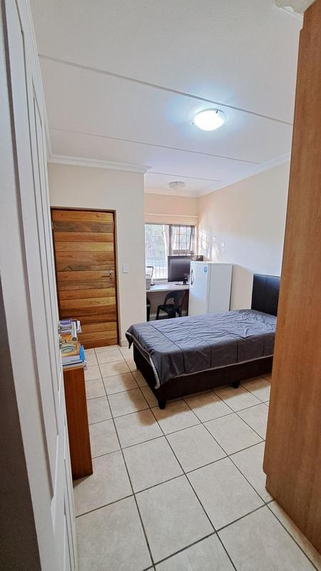 To Let 1 Bedroom Property for Rent in Die Bult North West